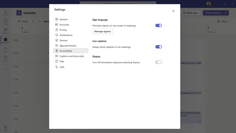 Figure 2Adjusting the sign language setting in a Microsoft Teams meeting.