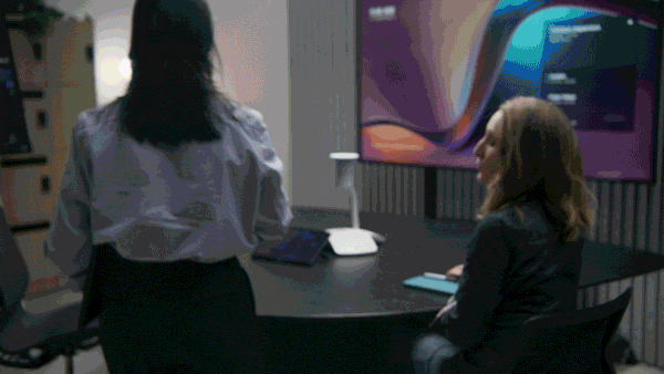 Intelligent speakers enable intelligent recap and Copilot, boosting meeting productivity in shared spaces