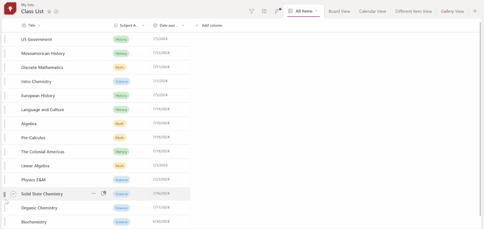 Cursor selecting multiple items in a Microsoft List and dragging them to reorder
