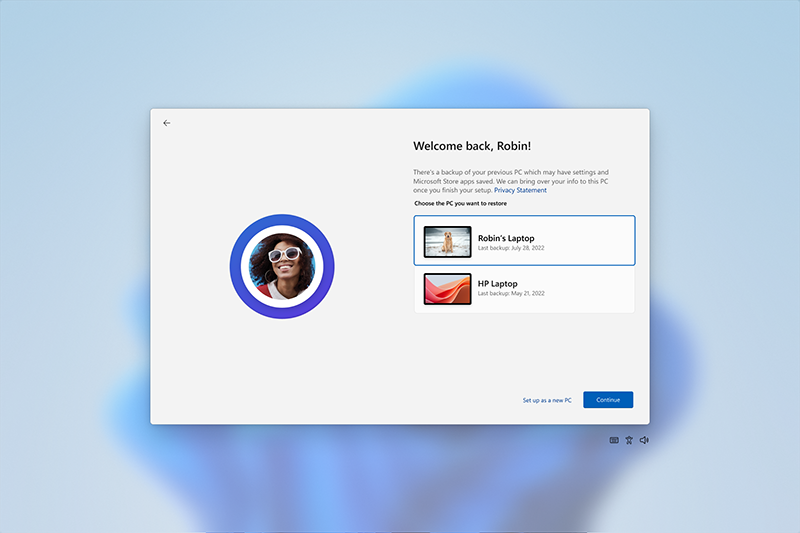 The OOBE screen asks the user to choose the PC from which they want to restore their preferences.