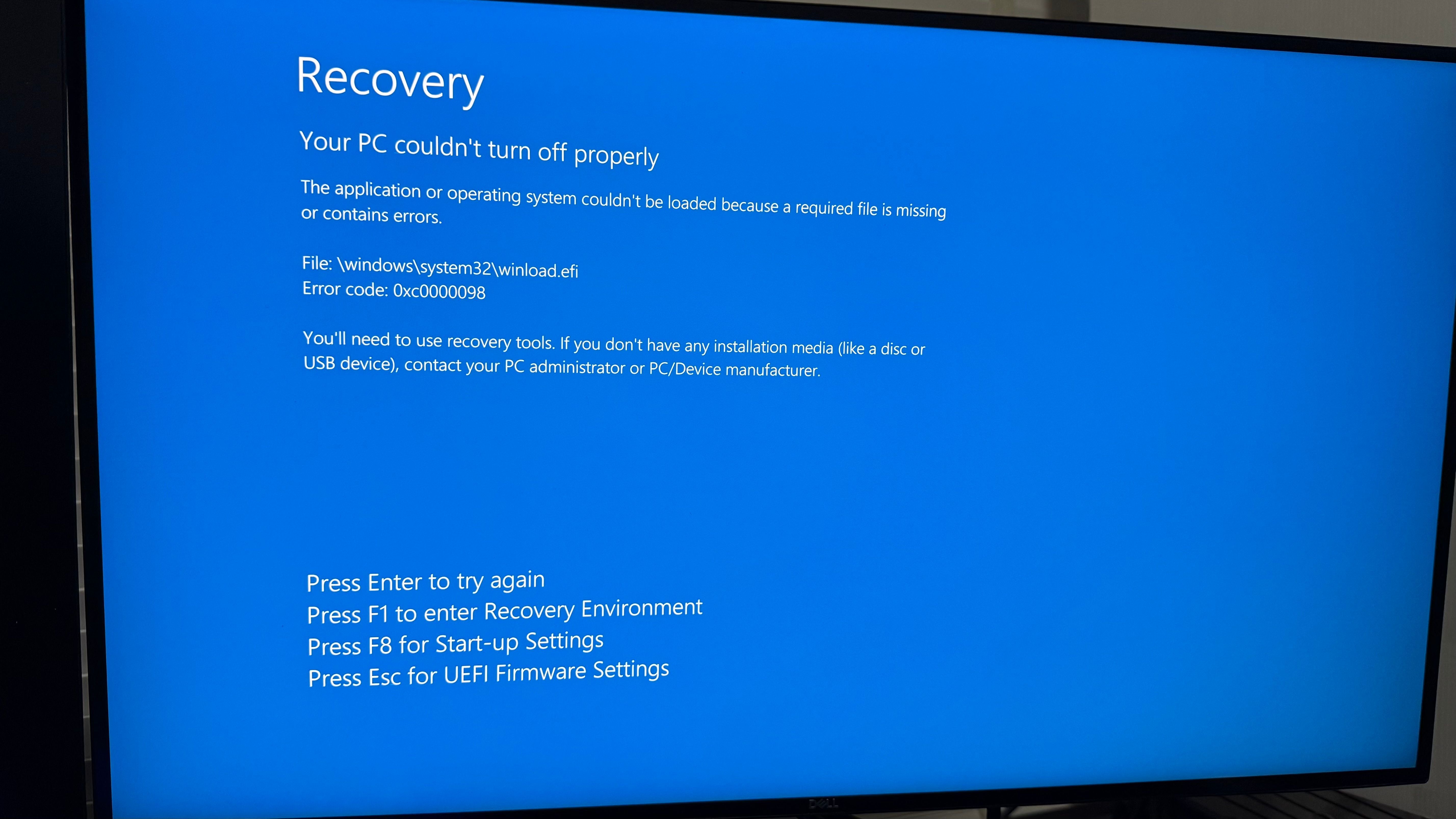 i recently installed windows 11 pro freeze then restart after boot
