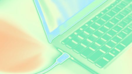 취약점 피로감에서 실행력으로: SKF, 맞춤형 대시보드를 통해 MDVM을 실전 배치한 방법