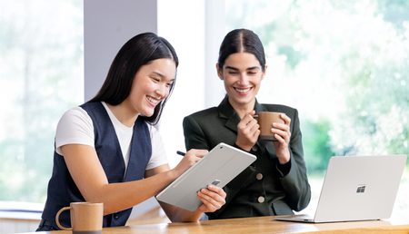 마이크로소프트 마켓플레이스와 생태계 파트너십이 기업의 시장 진출 전략을 어떻게 재편하고 있는가