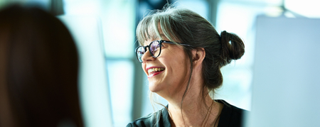 파트너 블로그 | Oracle에서 PostgreSQL로의 마이그레이션 가속화: Apollo Hospitals에서 영감을 얻은 새로운 도구, 검증된 패턴 및 파트너 기회