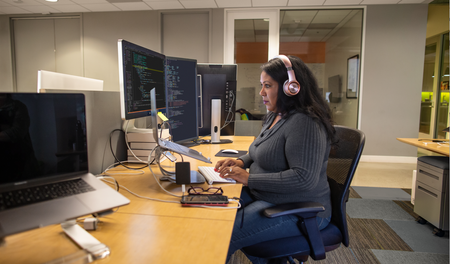 마켓플레이스의 상거래 신호를 통합하여 AI 앱에서 권한을 적용합니다