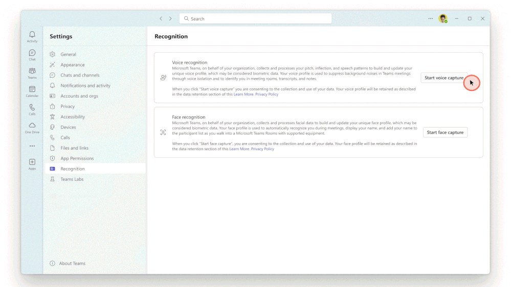 GIF che mostra il processo di registrazione della propria voce tramite la registrazione vocale rapida.