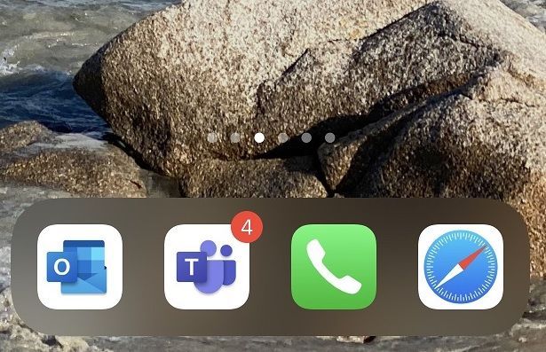 Outlook iOS Pinned.jpg